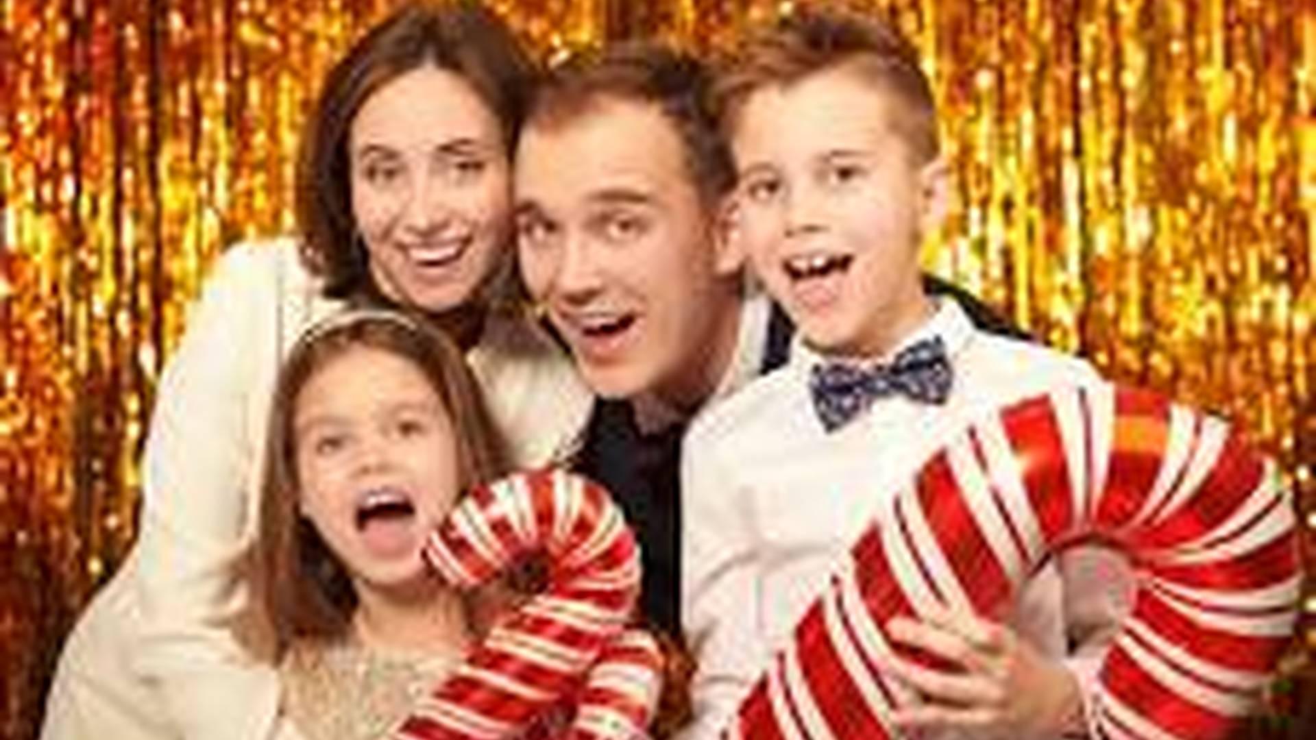 NEW YEAR'S EVE FAMILY PARTY photo