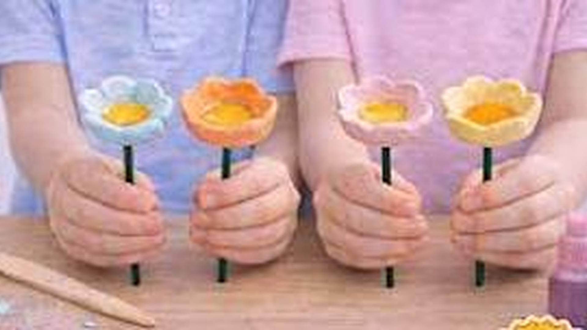 Copy of KIDS CRAFT WORKSHOP - CLAY BEE FEEDERS photo