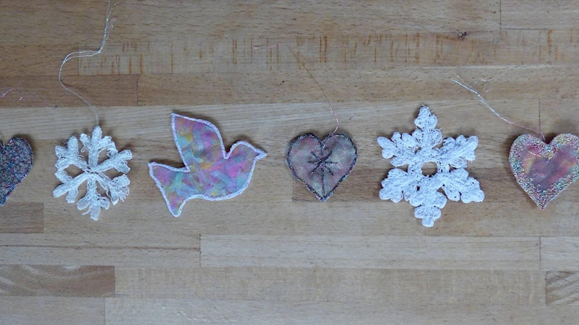 Free Motion Embroidery - Christmas Decorations  at Abakhan Mostyn photo