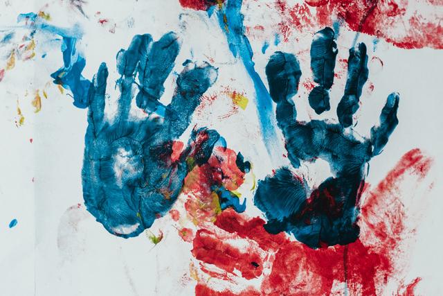 5 Messy Play Activity Providers in London for Kids cover image