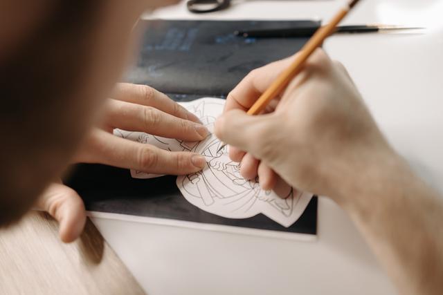 5 Anime Drawing Classes for Teens cover image