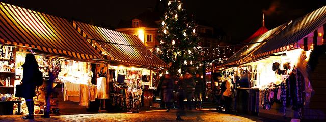Top 5 Christmas Markets in Scotland cover image