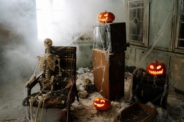 5 Ways to Turn Your Home into a Haunted House cover image