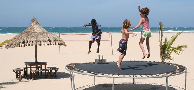 5 Benefits of Trampolining for Kids cover image