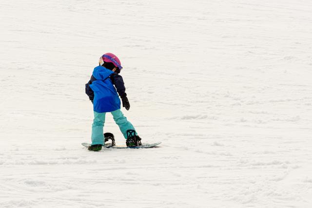 Essential Kids’ Snowboard Wear cover image