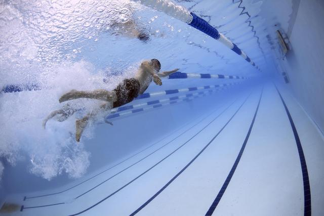 Why Swimming is Great for Teenagers cover image