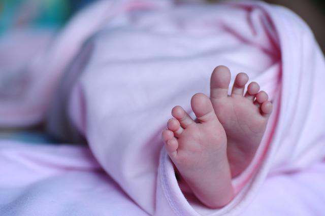 My Baby has Inturned Feet - Is that Normal? cover image