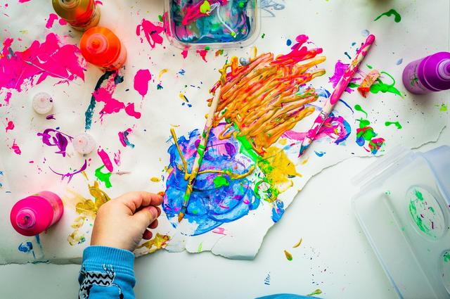 5 Creative Art Classes for Children in Manchester cover image