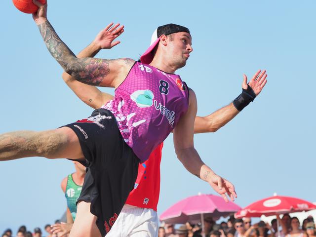Top Beach Handball Clubs for Kids Abroad cover image