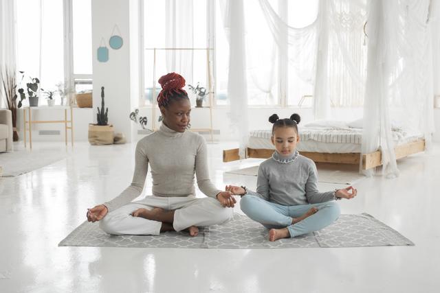 How Meditation Helps Kids' Behaviour cover image