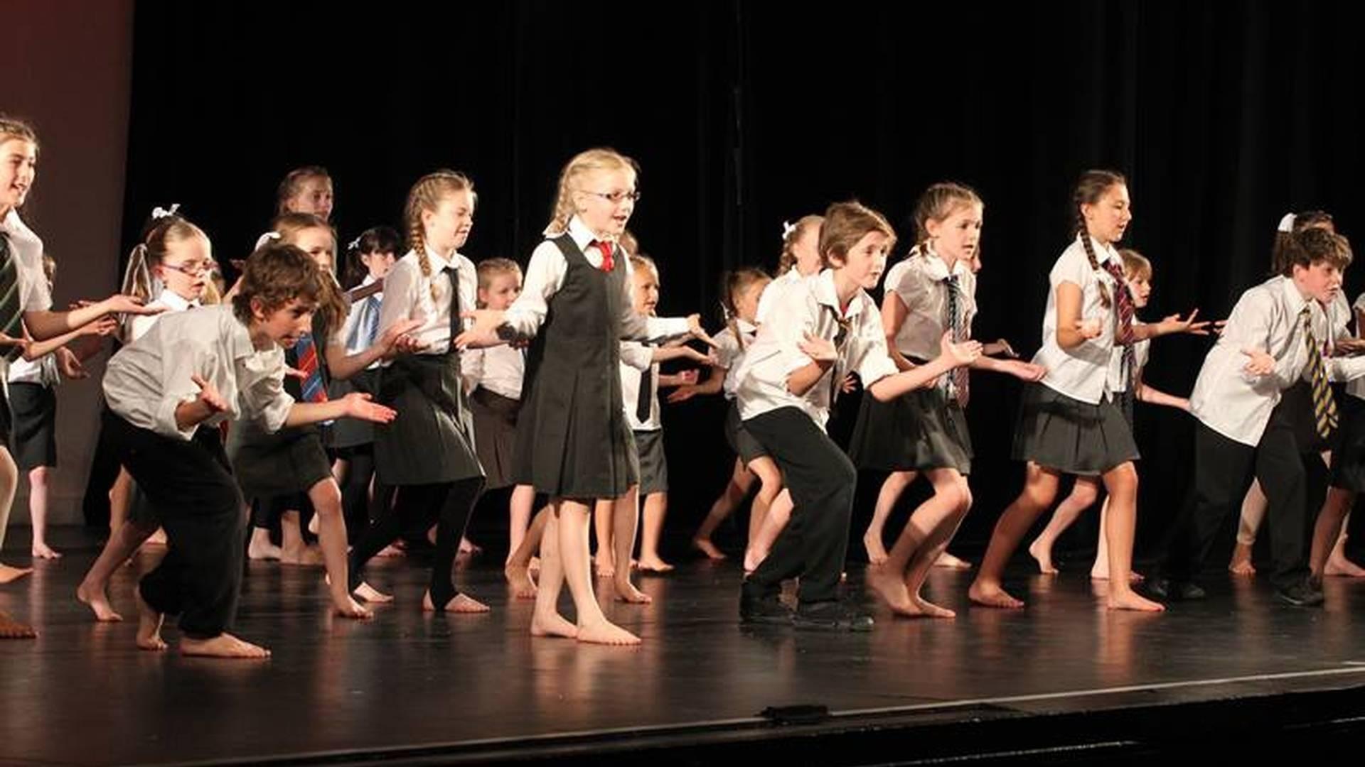 Essex Dance Theatre photo