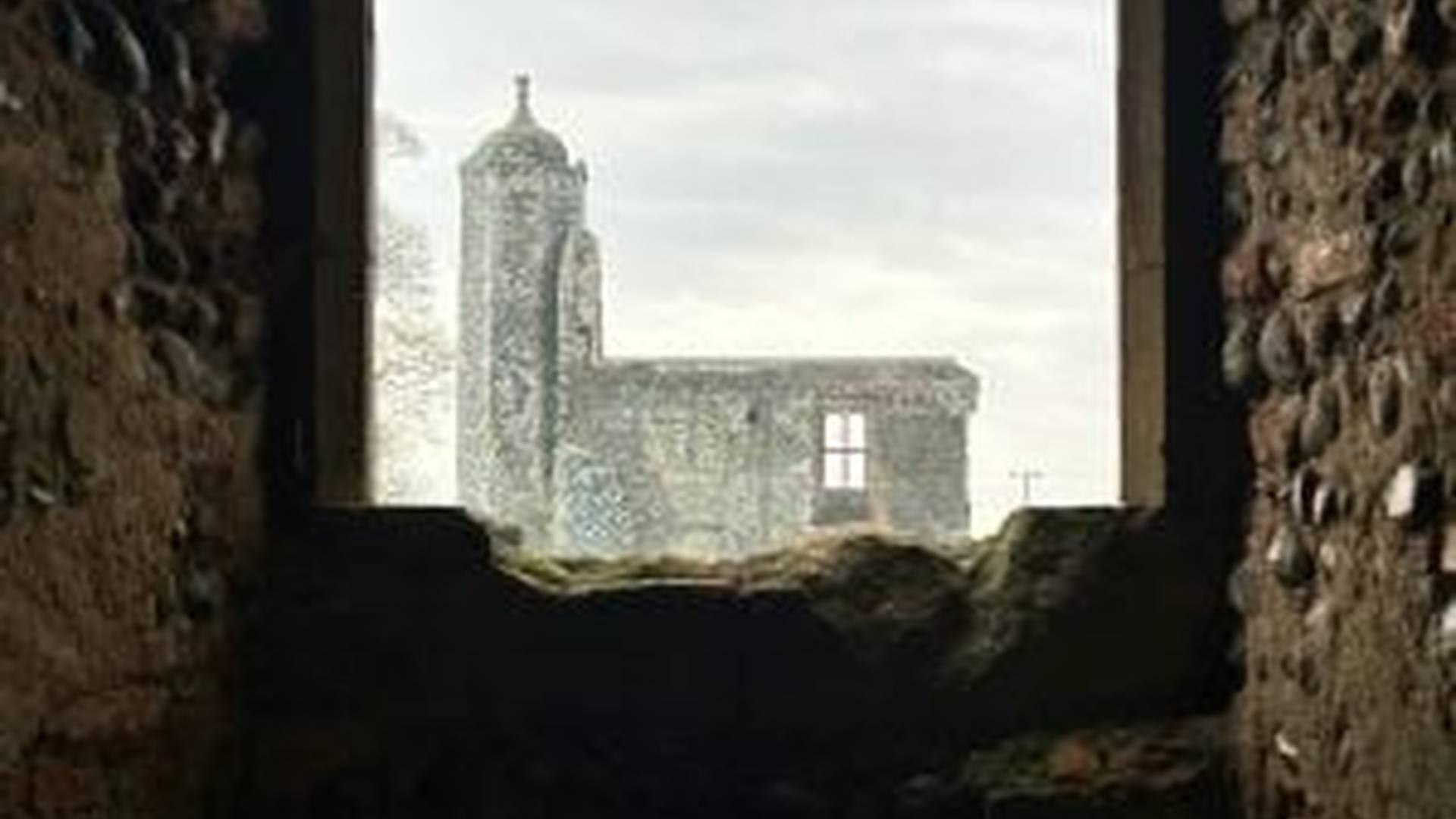 Realign™ Special Sites Sound Bath At Baconsthorpe Castle photo