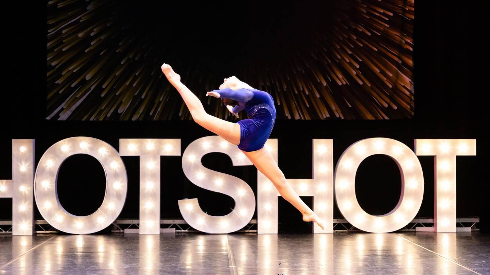 Mini Acrobatics photo