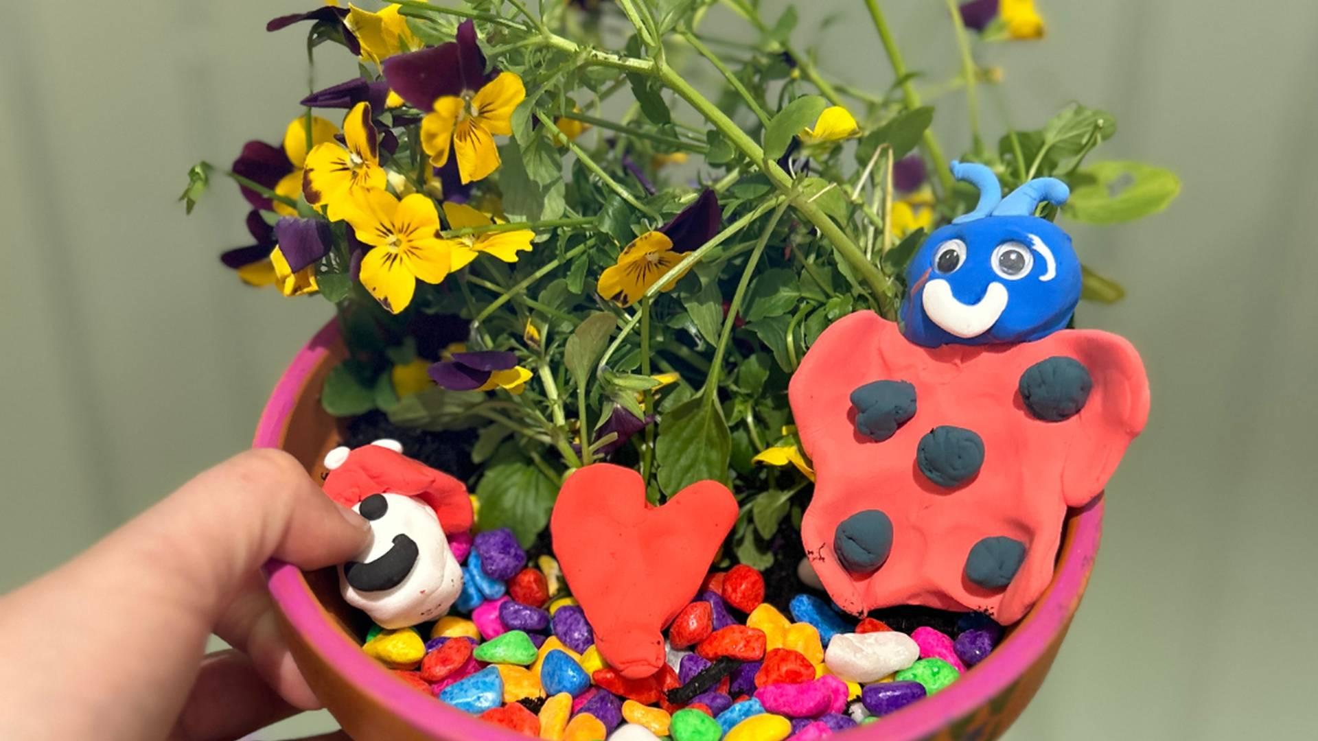 Children’s Mini Summer Garden Workshops: For Ages 5+ photo