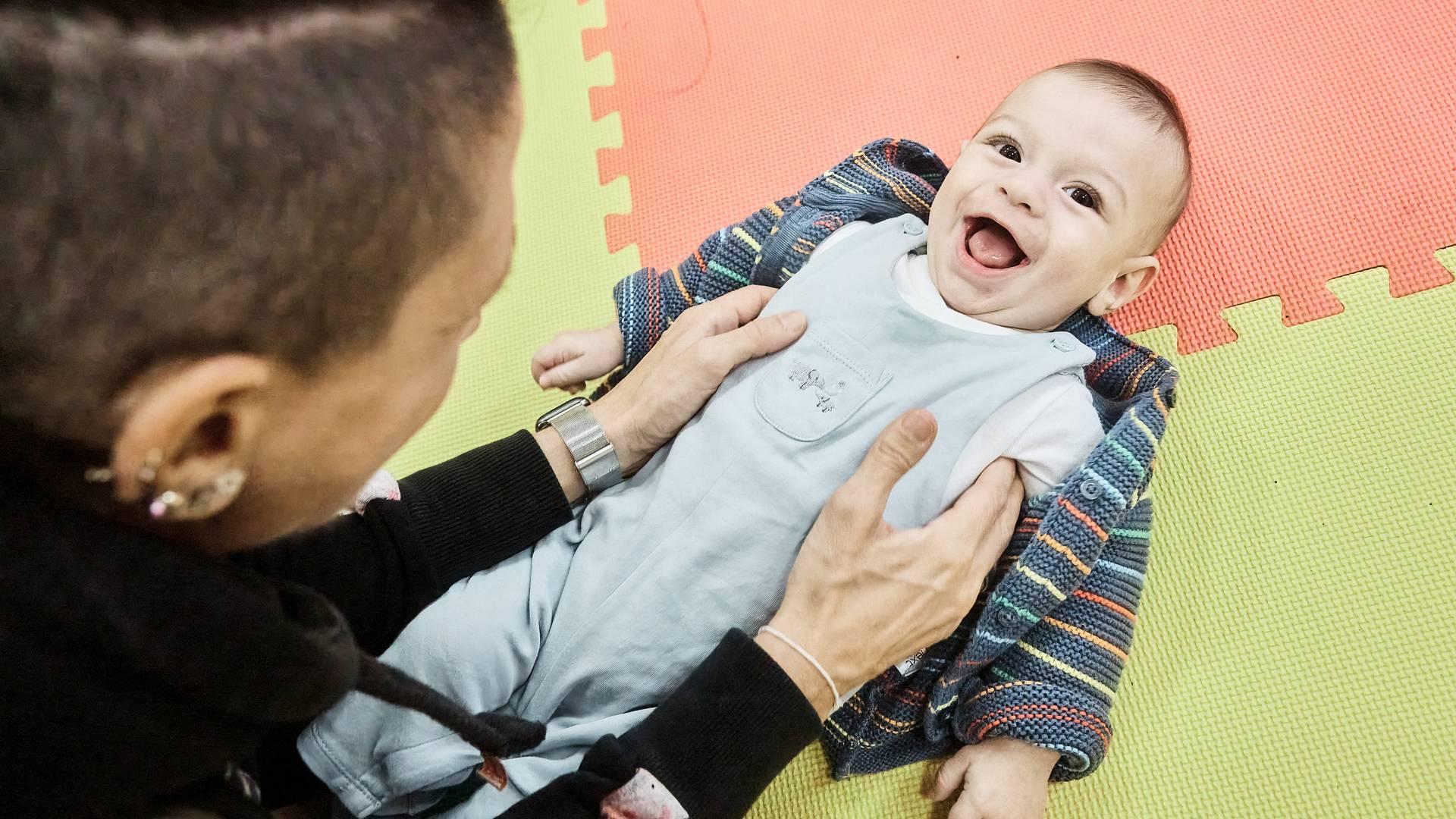 Sing and Sign Stage Babes Mill Rd photo