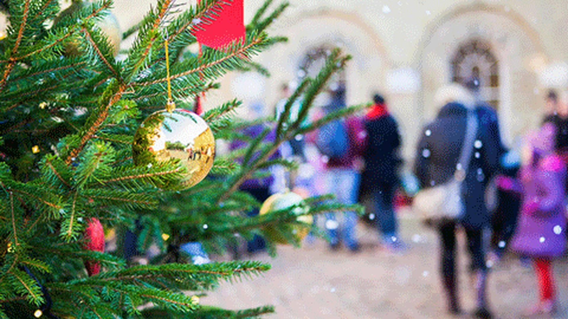 Festive Fun At Eltham Palace photo