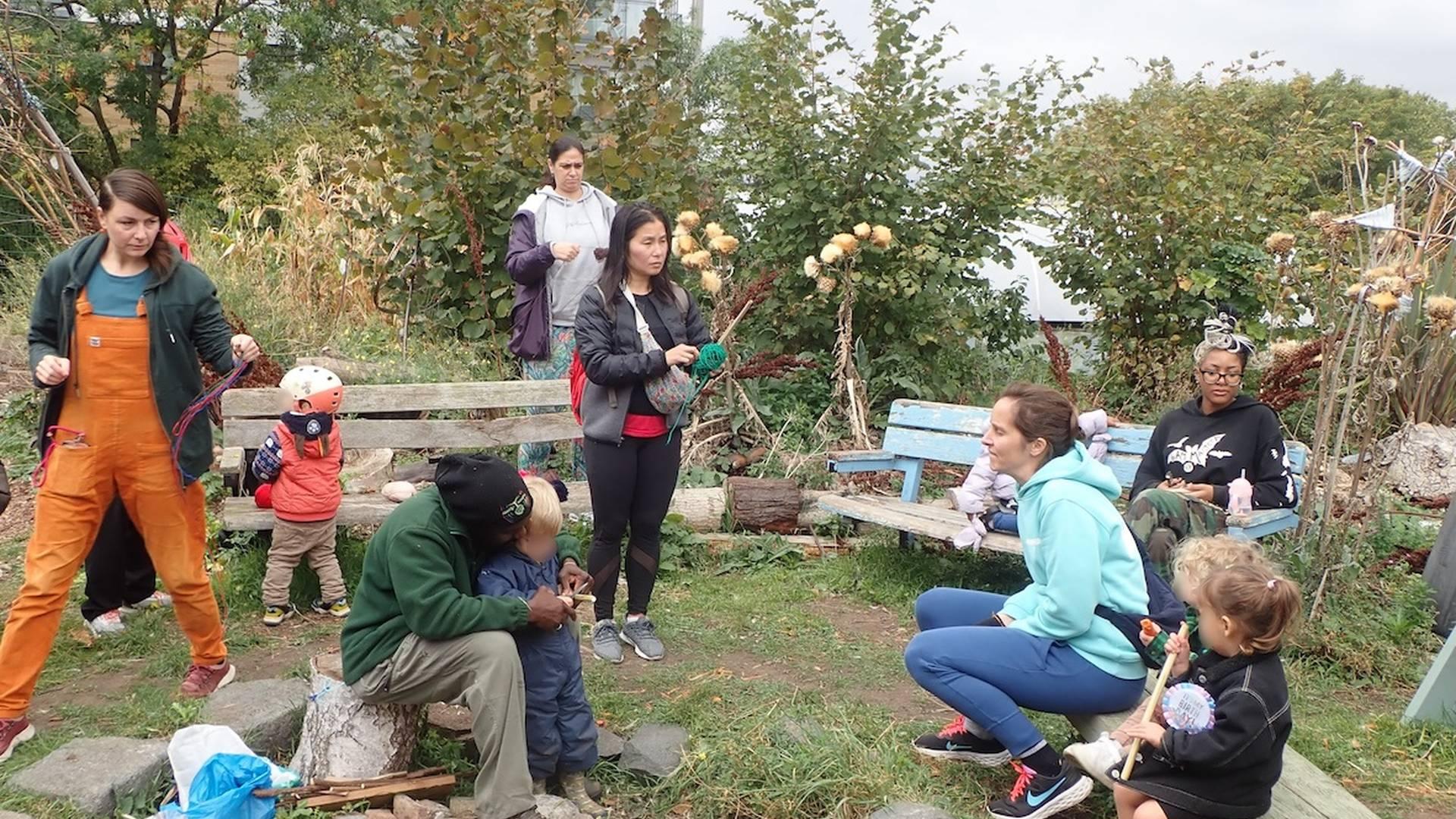 Free Family Forest School at Glengall Wharf Garden photo